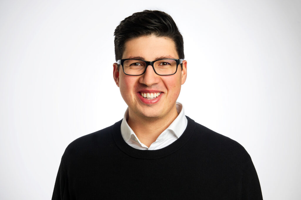 Simon Sarrafian – Ihr Ansprechpartner vor Ort